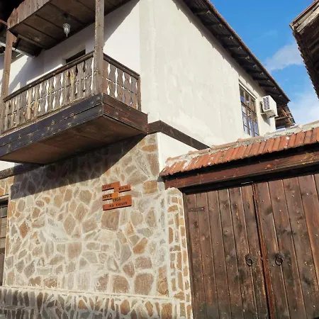 Holiday home старата череша село раждавица *